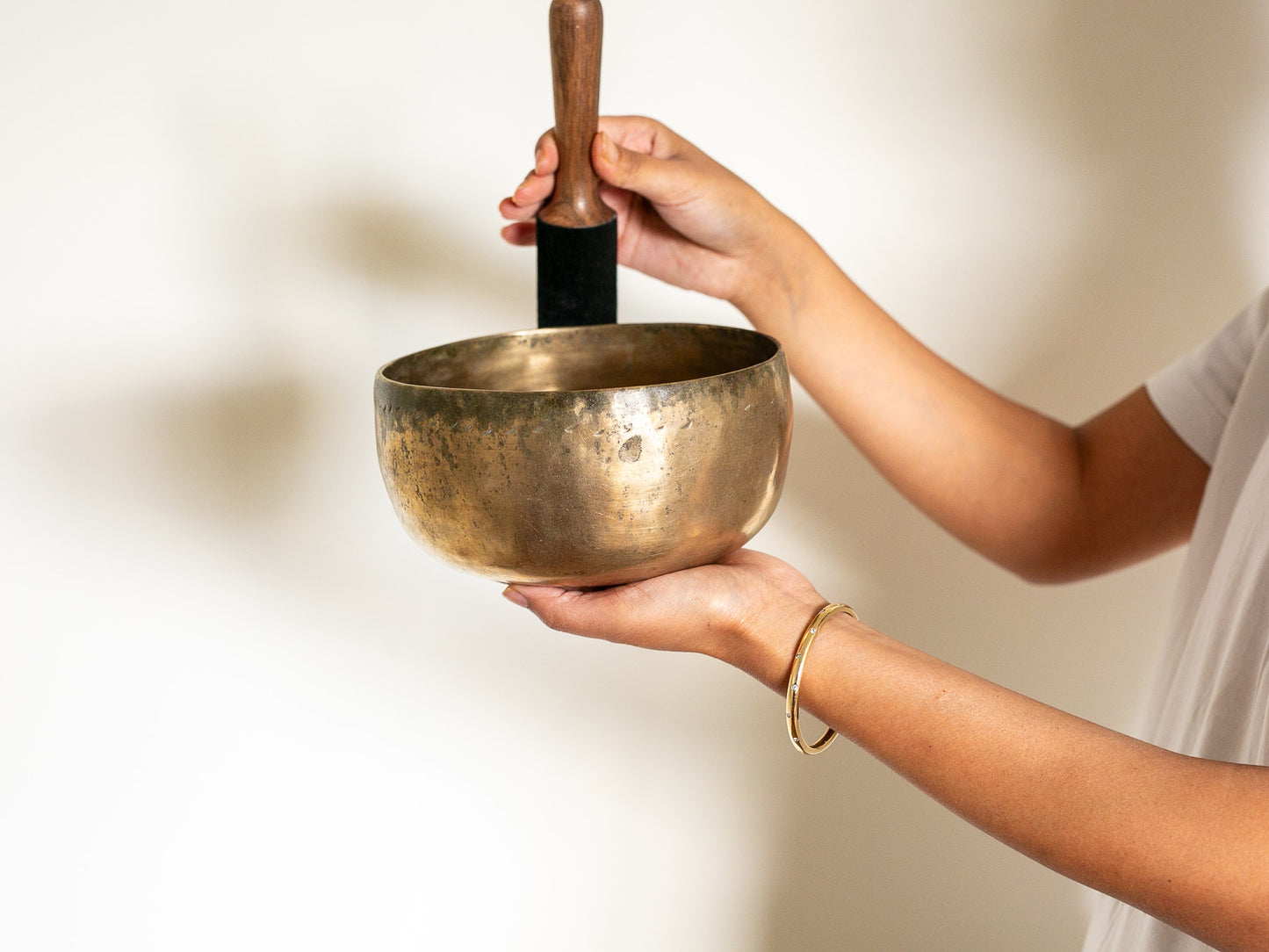 Tara Singing Bowl - Base Note G#3 (203 Hz)