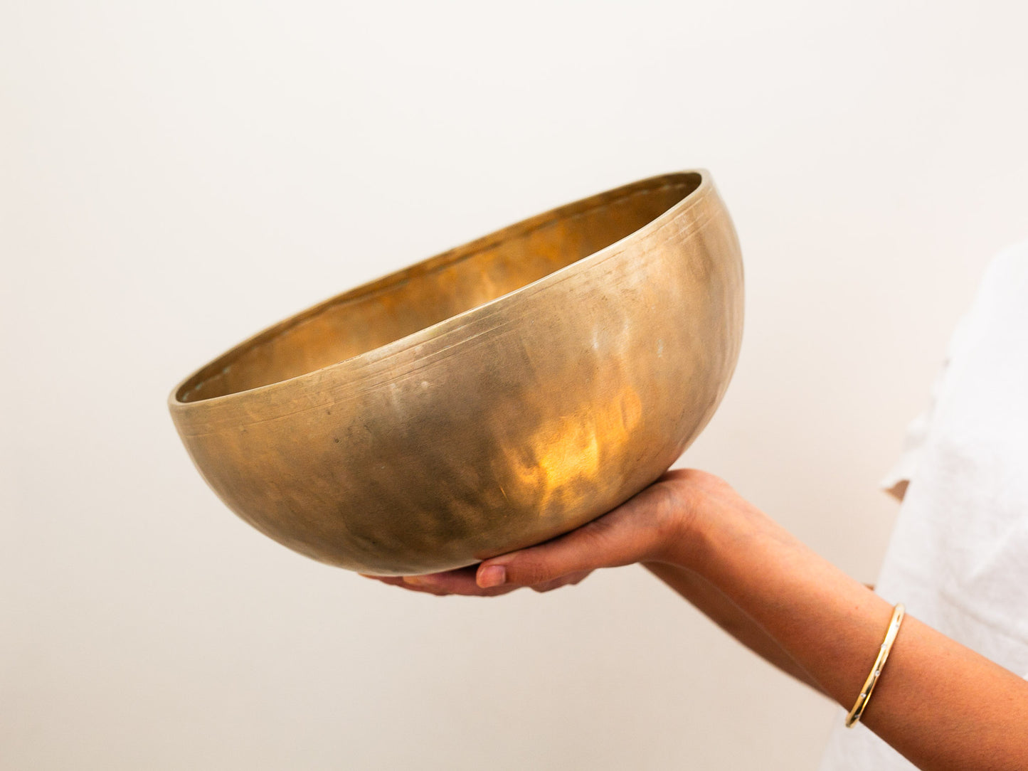 Low and Light Bowl - Base note G#2 103 Hz