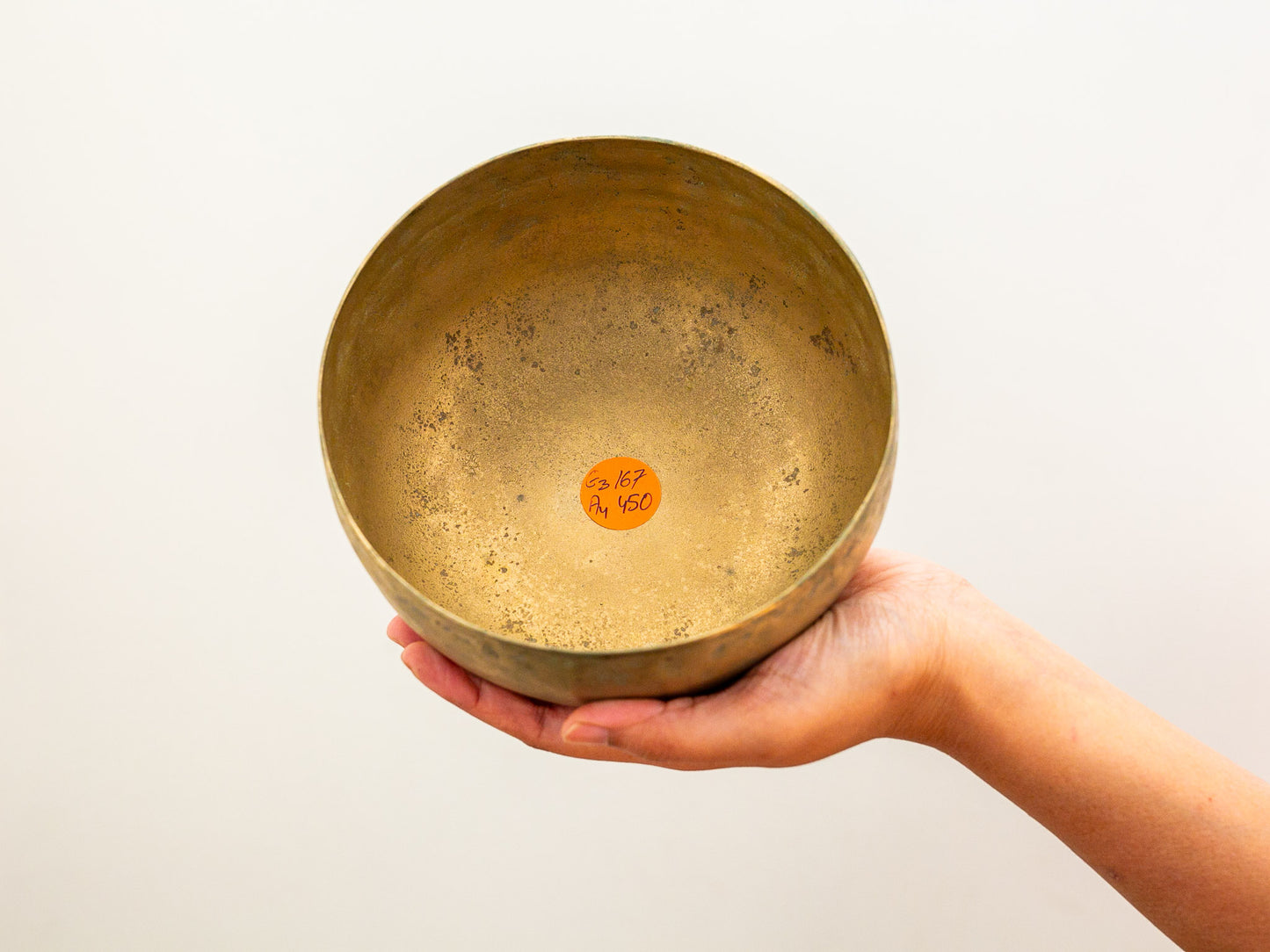 Tara Singing Bowl - Base Note E3 (167 Hz)