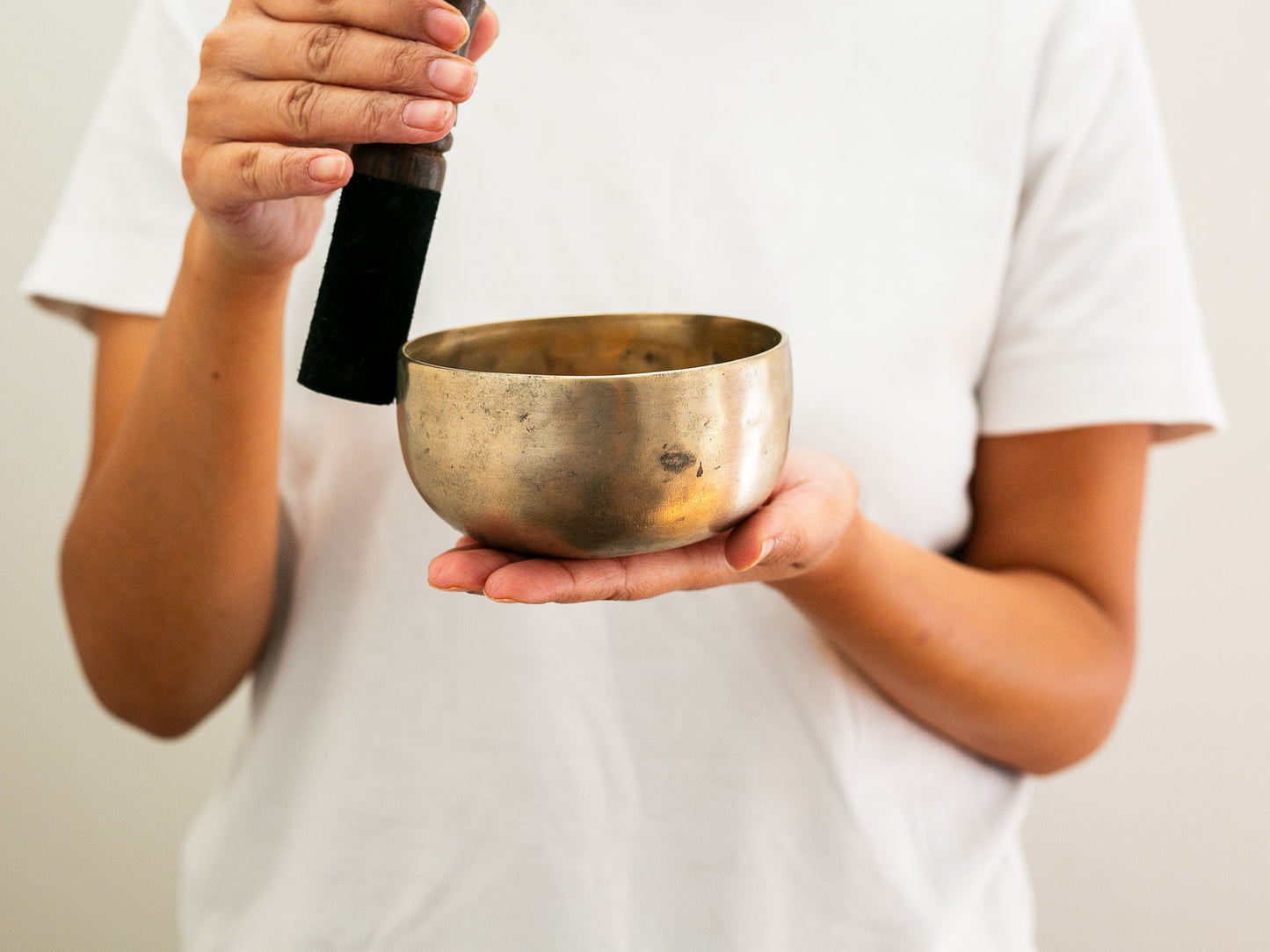 Small Tara Singing Bowl - Base Note F4 (345 Hz)