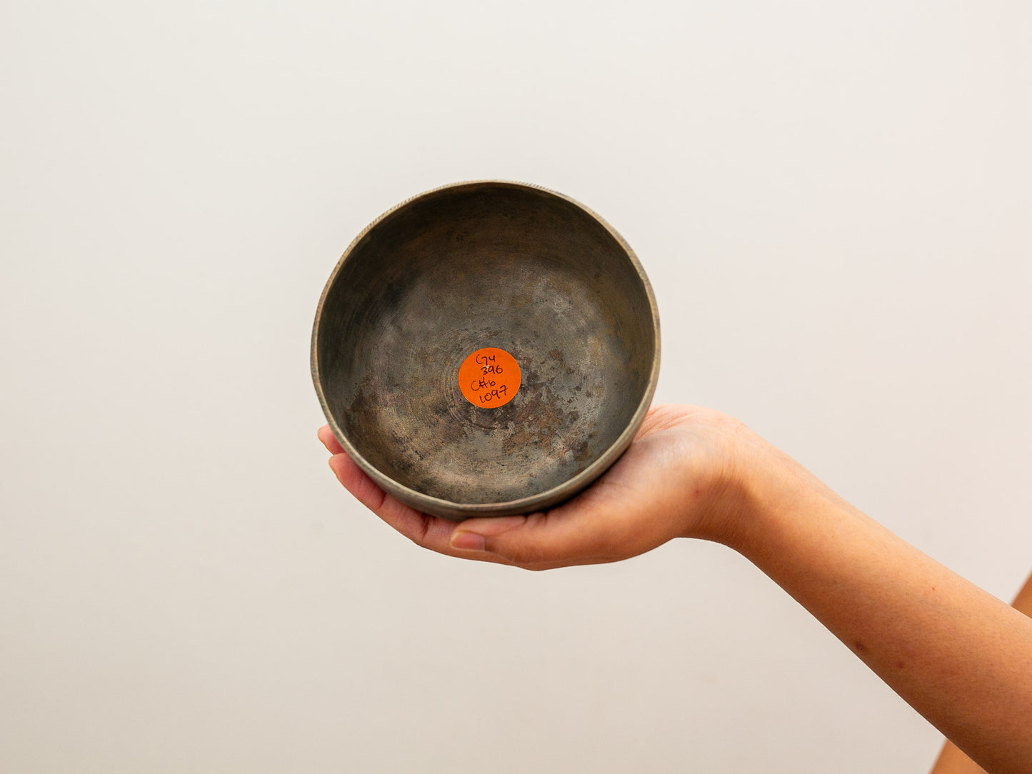 Small Tara Singing Bowl - Base Note G4 (396 Hz)