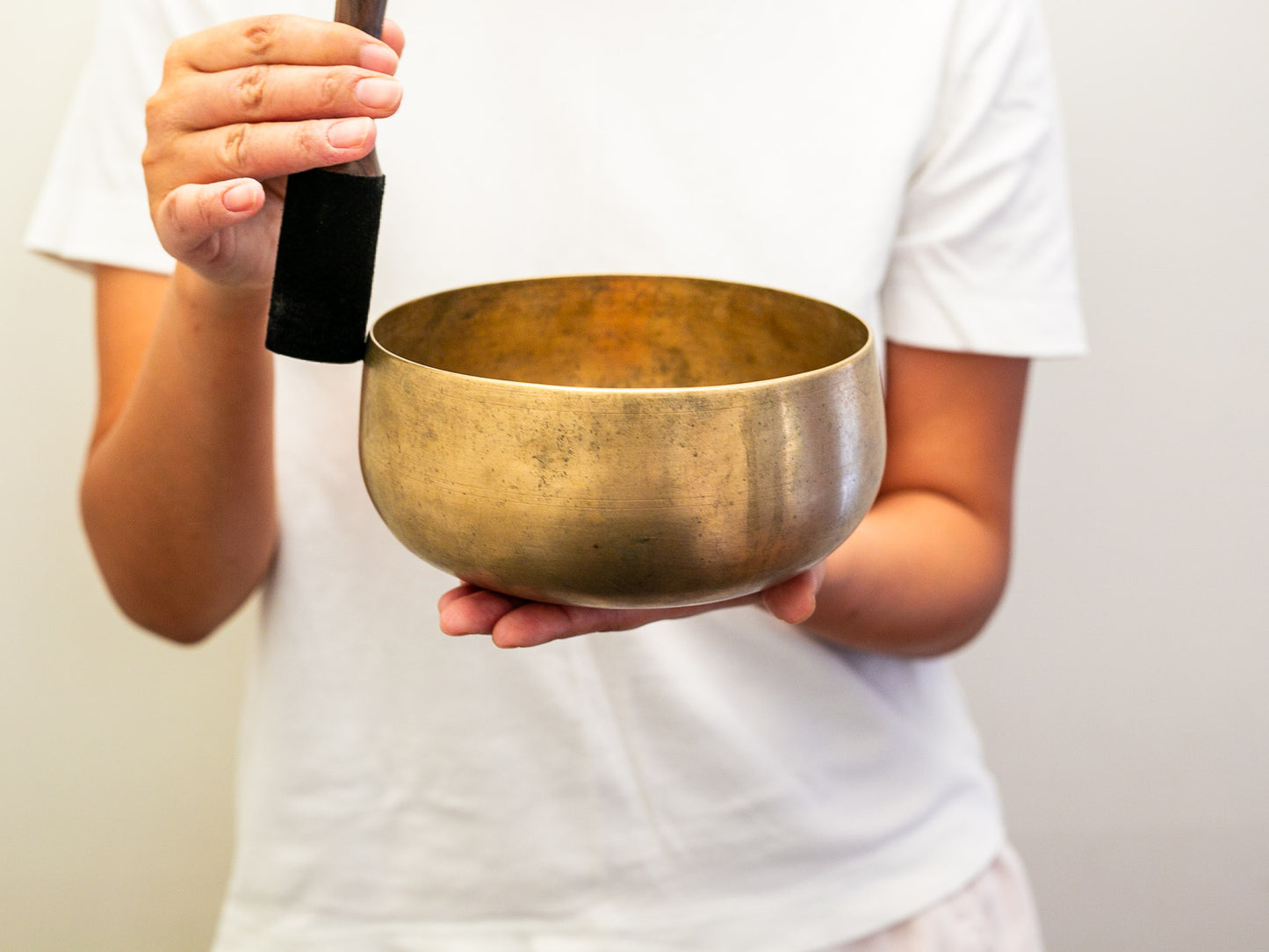 Remuna Singing Bowl - E3 (167 Hz)