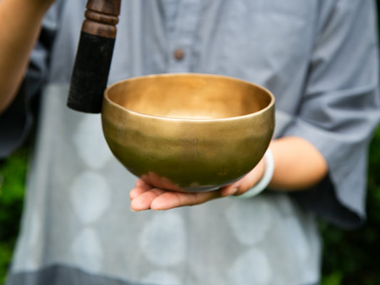 Small Contemporary Flow Singing Bowl - Base note F#4 (366 Hz)