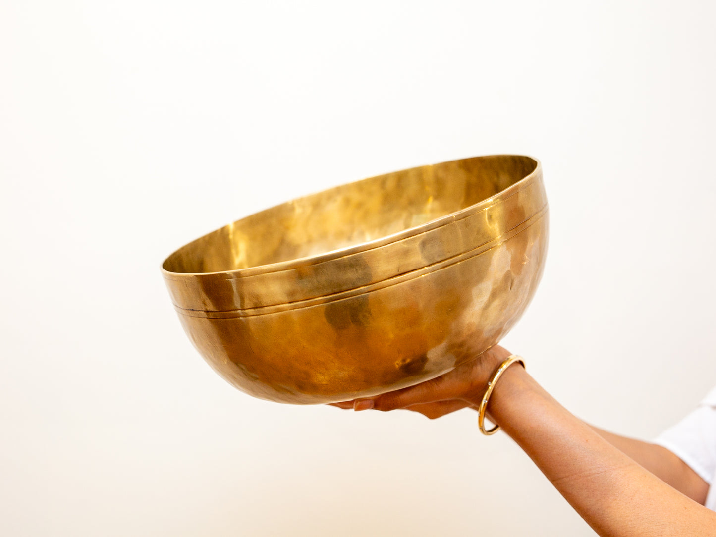 Deep Sounding Contemporary Bowl - D#2 78 Hz