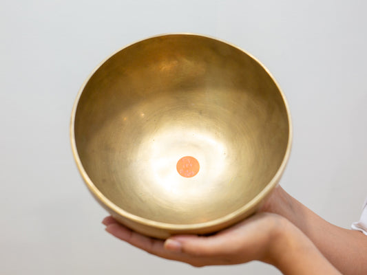 Hand Hammered Singing Bowl - Base Note F3 177 Hz