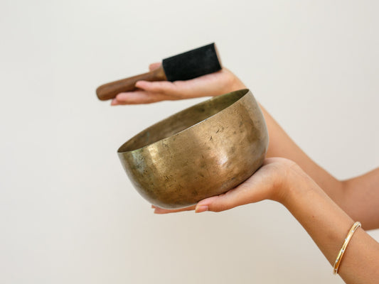 Tara Singing Bowl - Base Note D3 (147 Hz)