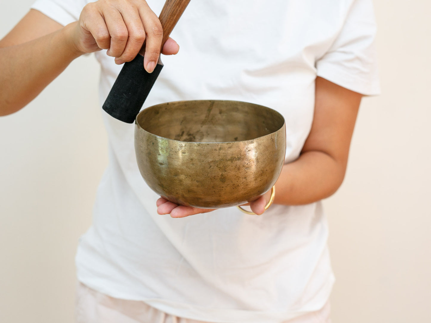 Tara Singing Bowl - Base Note D3 (147 Hz)
