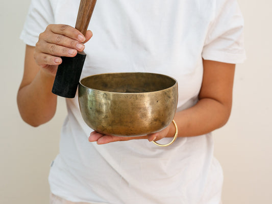 Tara Singing Bowl - Base Note A3 (221 Hz)
