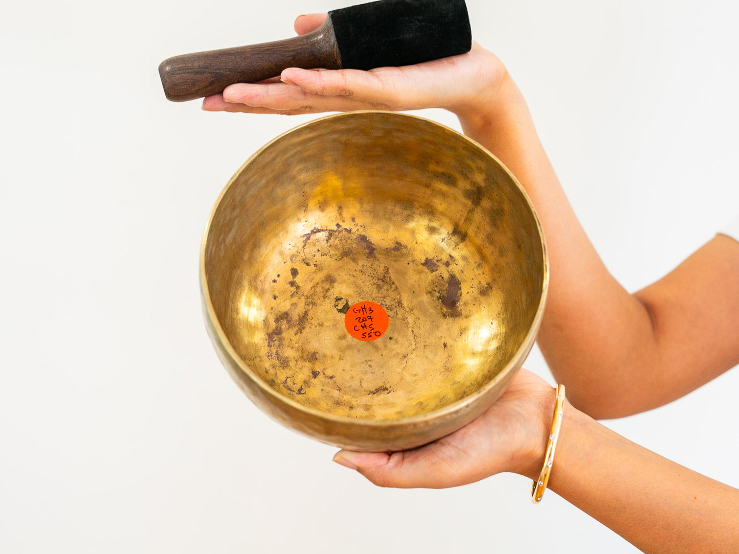 Tara Singing Bowl - Base Note G#3 (207 Hz)