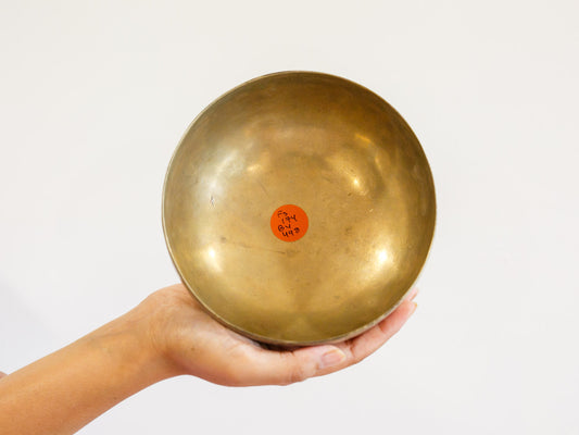Tara Singing Bowl - Base Note F3 (174 Hz)