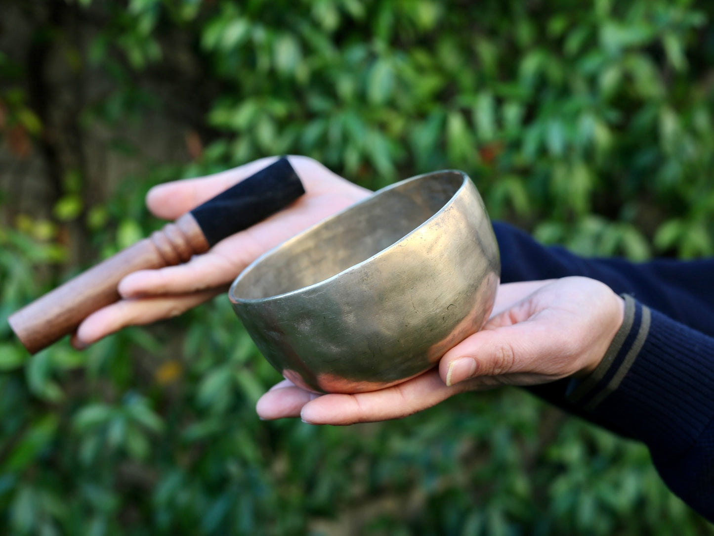 Small Old 'Tara' Singing Bowl - Base Note F#4 (371 Hz)