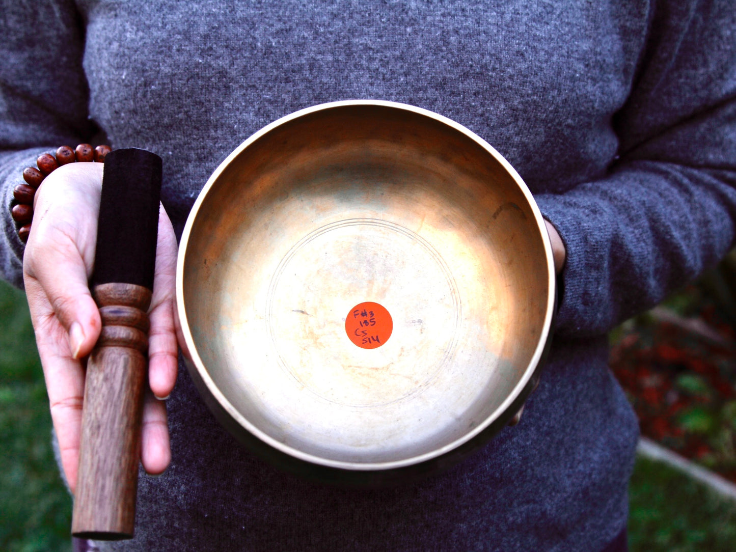 Remuna Singing Bowl - Base note F#3 (185 Hz)