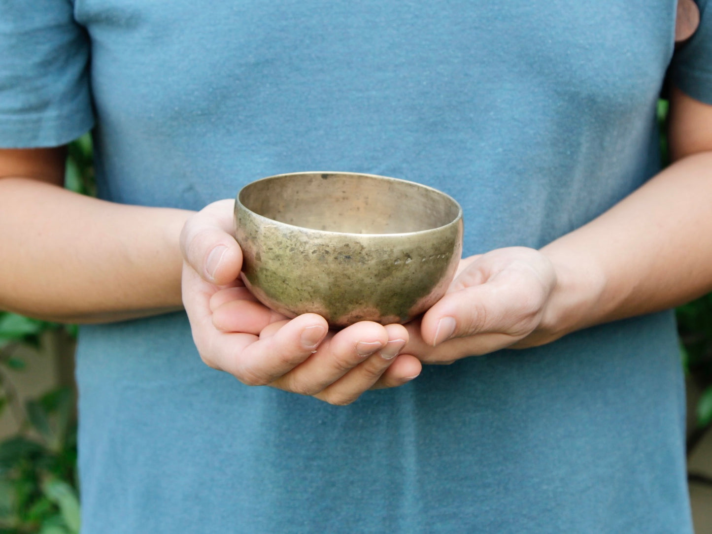 Small Old 'Tara' Singing Bowl - Base Note F4 (357 Hz)