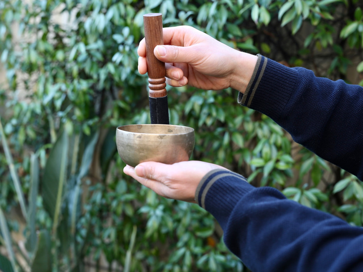 Small Old 'Tara' Singing Bowl - Base Note F4 (350 Hz)