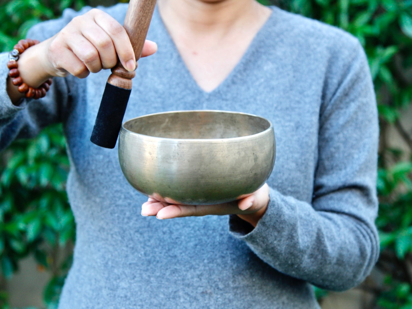 Remuna Singing Bowl - Base note G#3 (202 Hz)