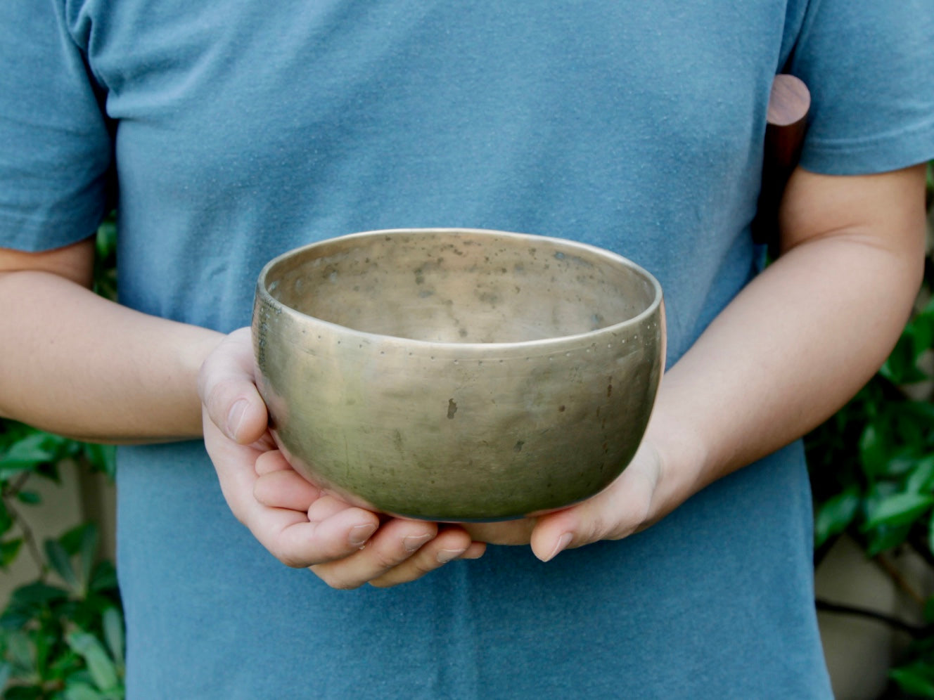 Old 'Tara' Singing Bowl - Base Note A3 (215 Hz)