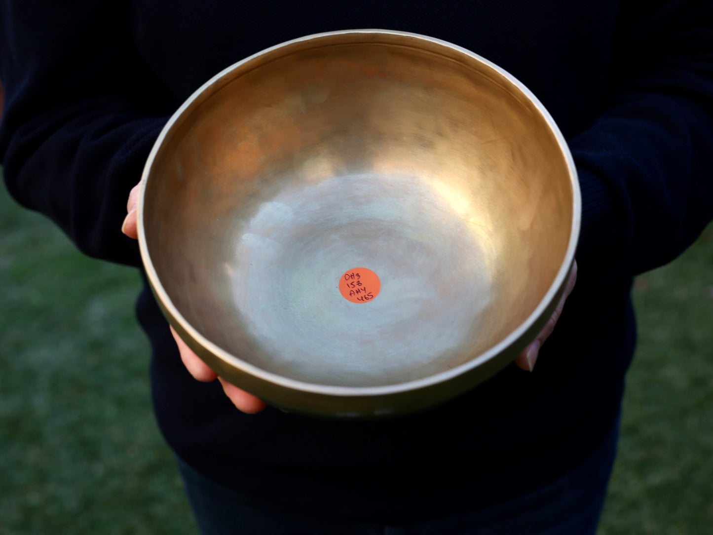 Contemporary Flow Singing Bowl - Base Note D#3 158 Hz