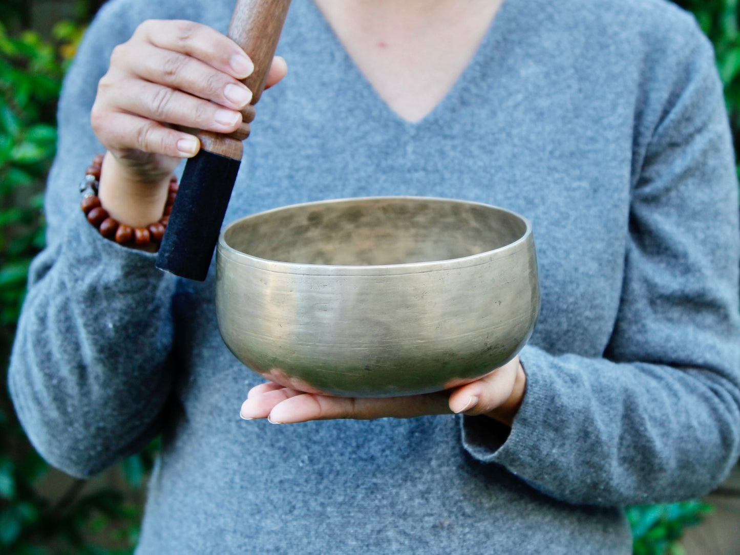 Remuna Singing Bowl - Base note G#3 (209 Hz)