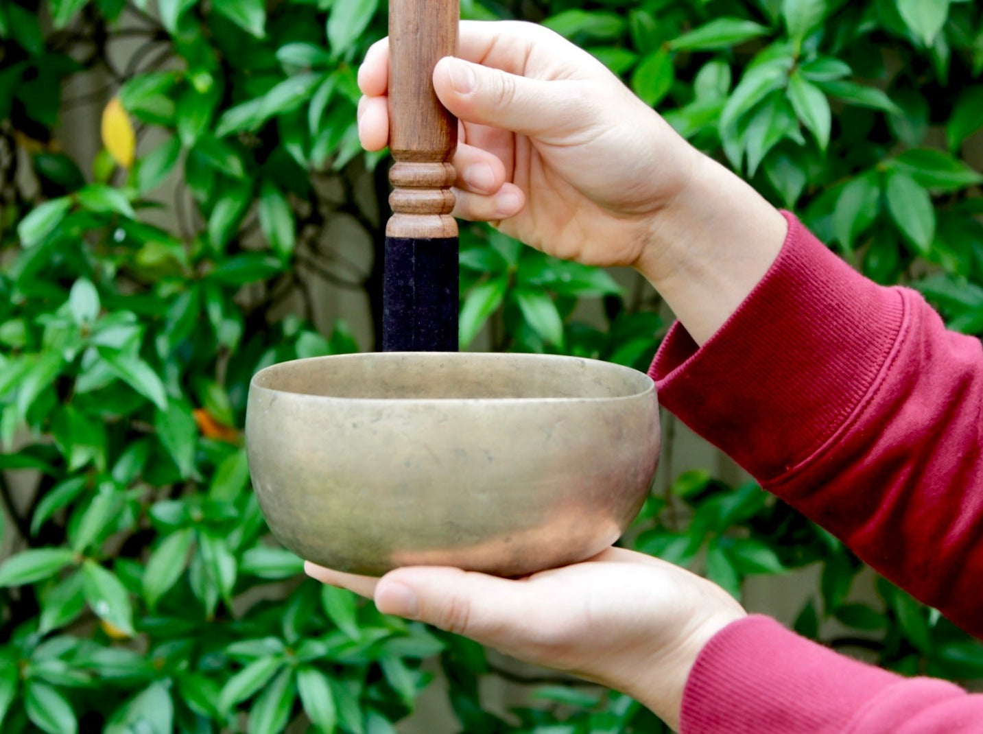 Old 'Tara' Singing Bowl - Base Note A3 (216 Hz)