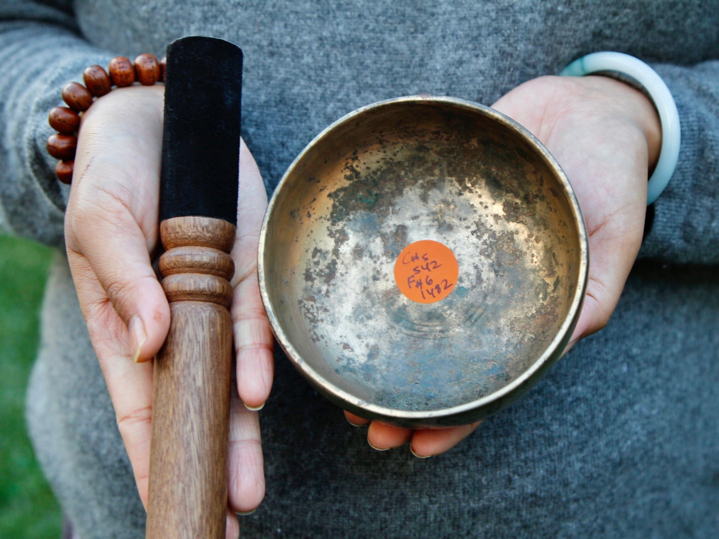 Small Old 'Tara' Singing Bowl - Base Note C#5 (542 Hz)