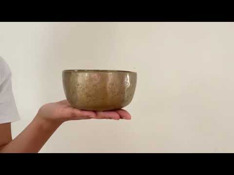 Small Tara Singing Bowl - Base Note G4 (395 Hz)