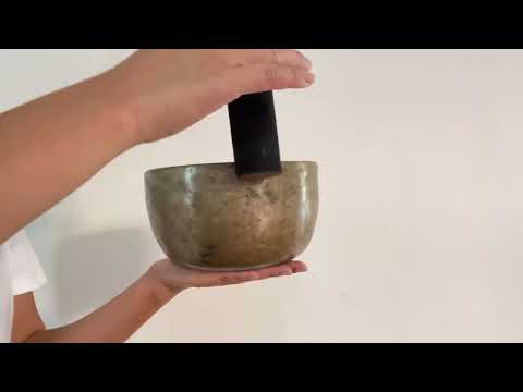Tara Singing Bowl - Base Note E3 (162 Hz)