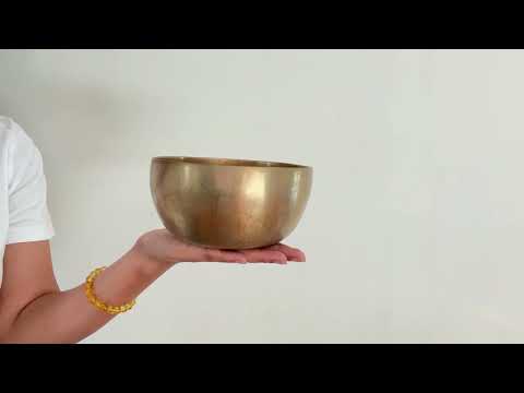 Small Tara Singing Bowl - Base Note G3 (192 Hz)