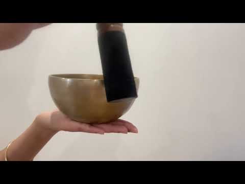 Small Hand Hammered Singing Bowl - Base note F#4 (368)