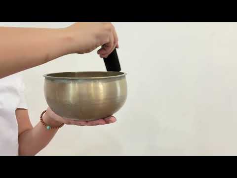 Unusual Singing Bowl D4 300 Hz