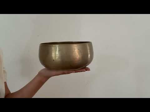 Remuna Singing Bowl - A#3 (227 Hz)