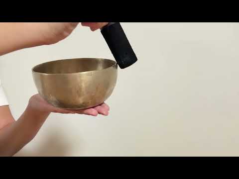 Small Tara Singing Bowl - Base Note F#4 (366 Hz)