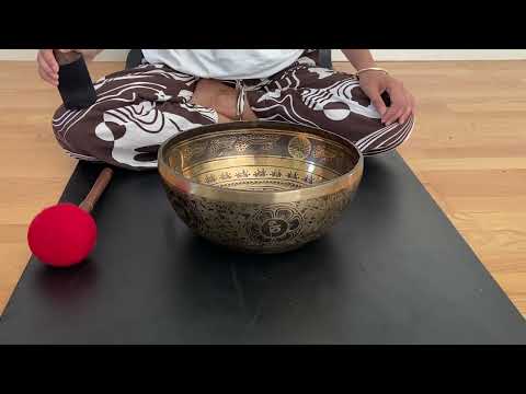 Yantra Singing Bowl (G2 97 Hz)