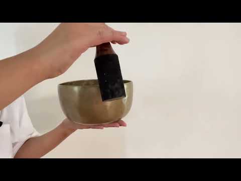 Tara Singing Bowl - Base Note G3 (197 Hz)