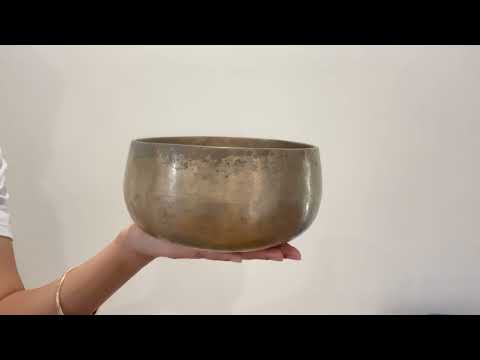 Remuna Singing Bowl - A3 (220 Hz)