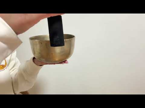 Tara Singing Bowl (thick rim) - Base Note G#3 (206 Hz)