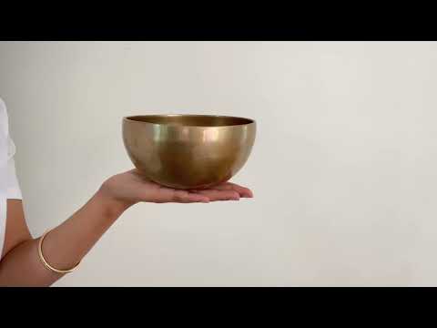 Small Hand Hammered Singing Bowl - Base note D#4 (303)