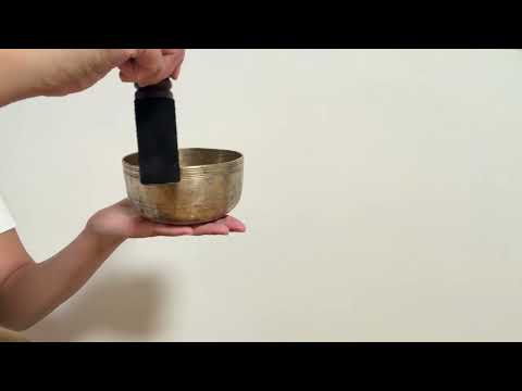 Small Tara Singing Bowl - Base Note C4 (261 Hz)