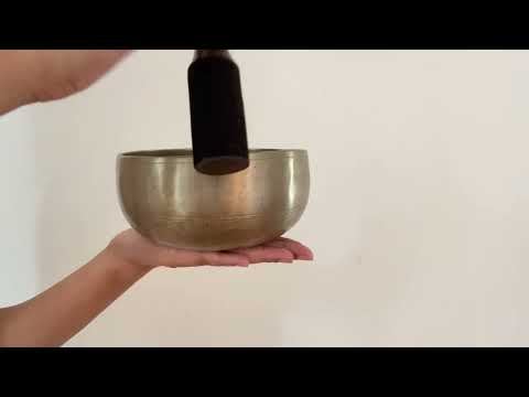 Remuna Singing Bowl - C#4 (274 Hz)