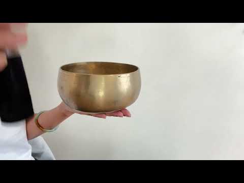 Remuna Singing Bowl - F#3 (190 Hz)