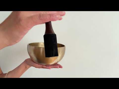 Hand Hammered Moon Singing Bowl - Base Note D4 286 Hz