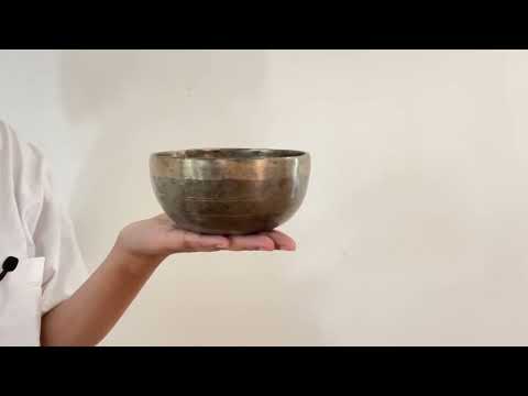 Small Tara Singing Bowl - Base Note F4 (340 Hz)