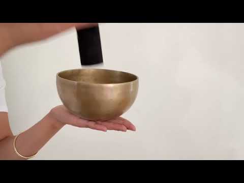 Small Hand Hammered Singing Bowl - Base note F3 (176 Hz)