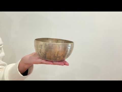 Small Tara Singing Bowl - Base Note D4 (288Hz)