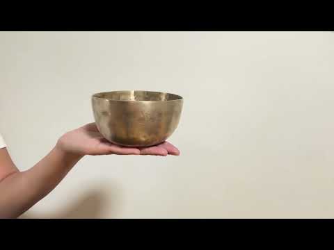 Small Tara Singing Bowl - Base Note G#4 (406 Hz)