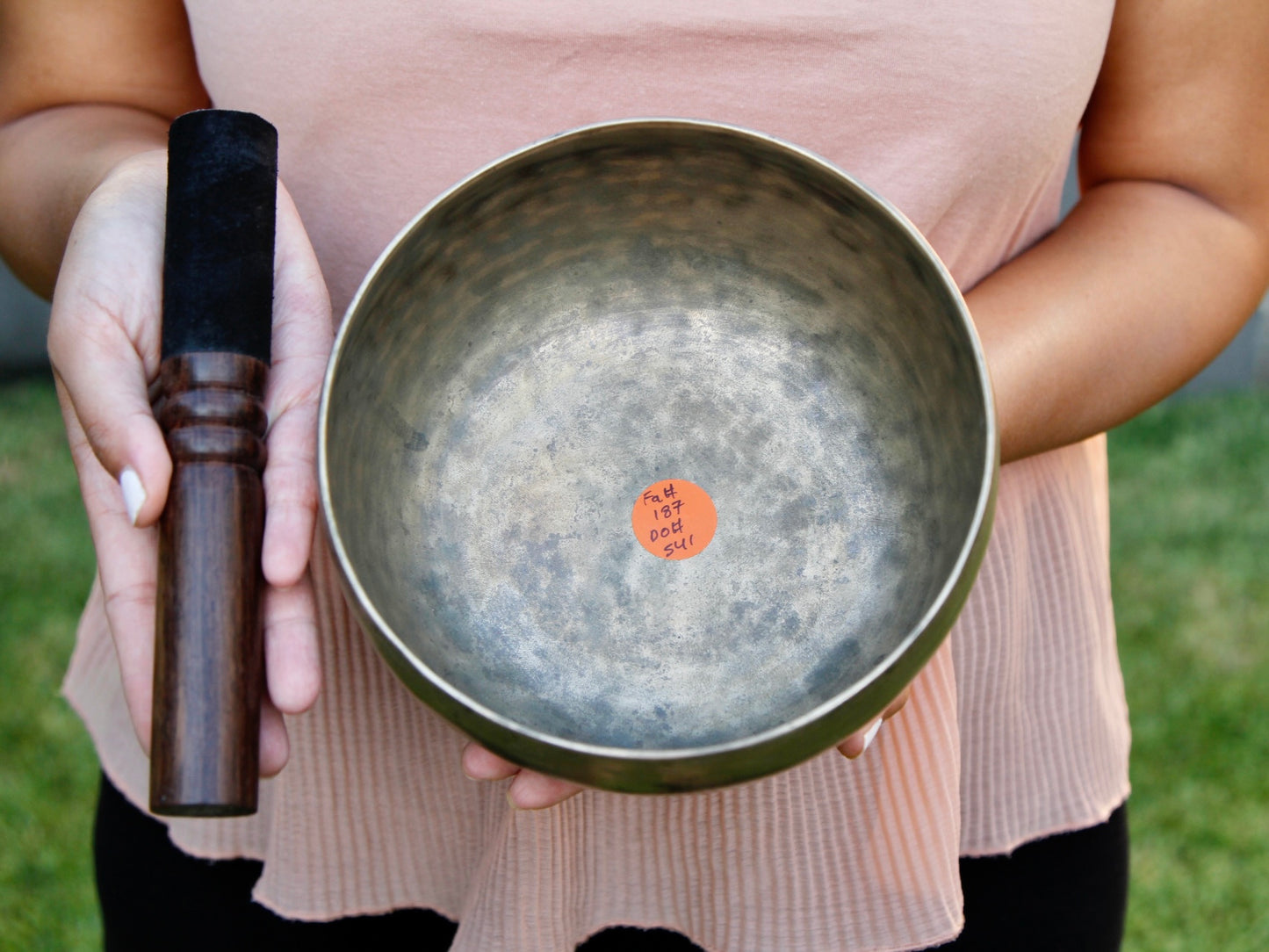 Old 'Tara' Singing Bowl - Base Note F# (187 Hz)