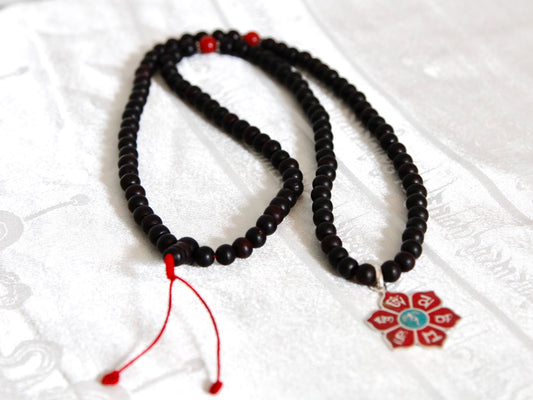 Rosewood Mala with pendant