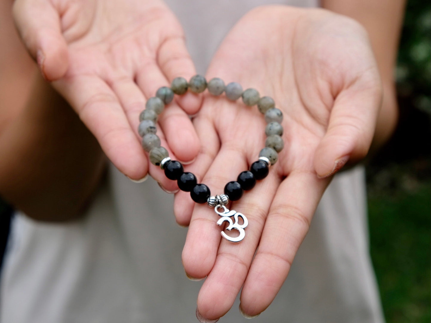 Labradorite and Black Onyx Mala Bracelet