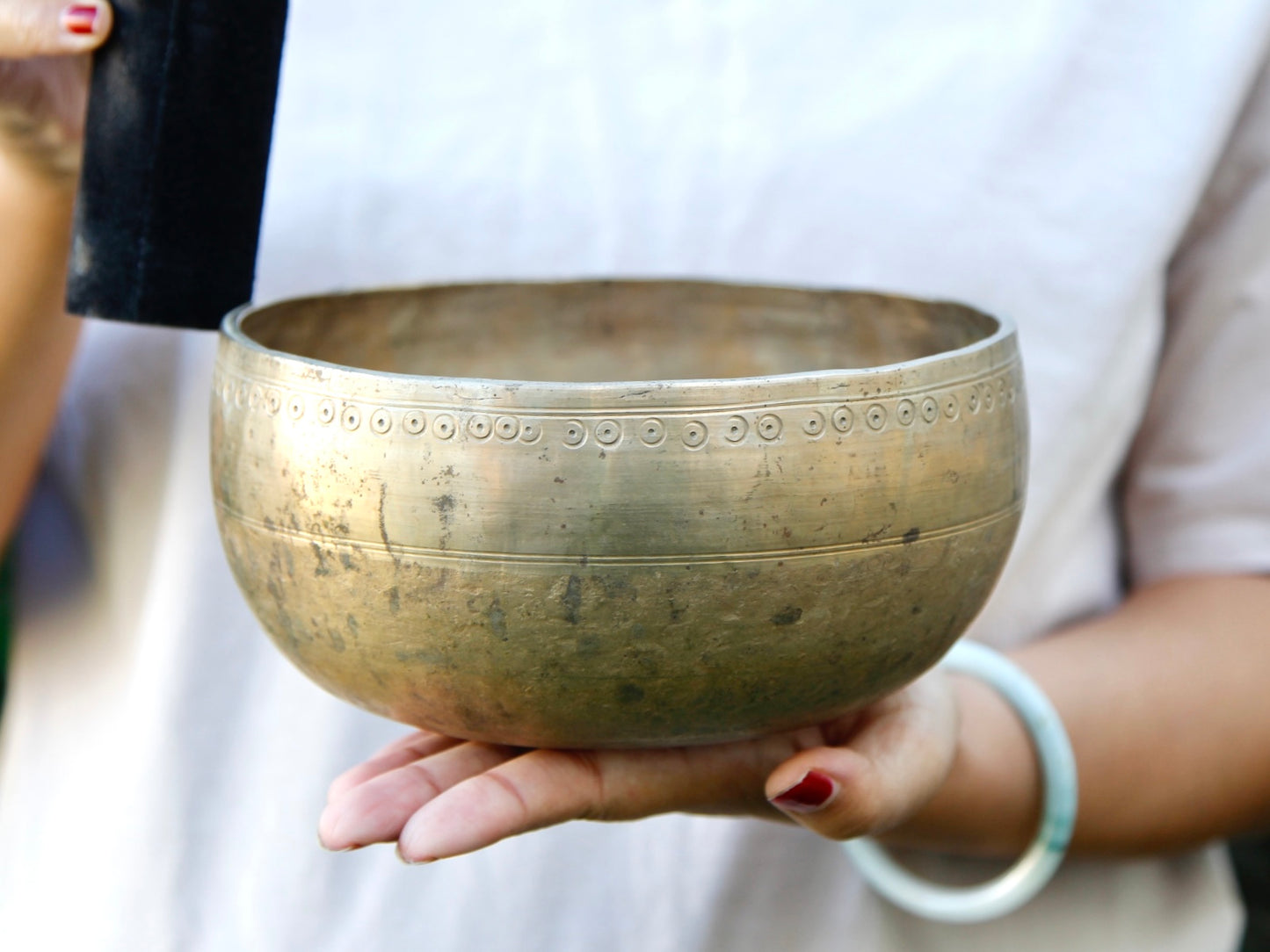 Old 'Tara' Singing Bowl - Base Note A3 (215 Hz)