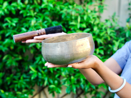 Remuna Singing Bowl - Base note A#3 (230 Hz)