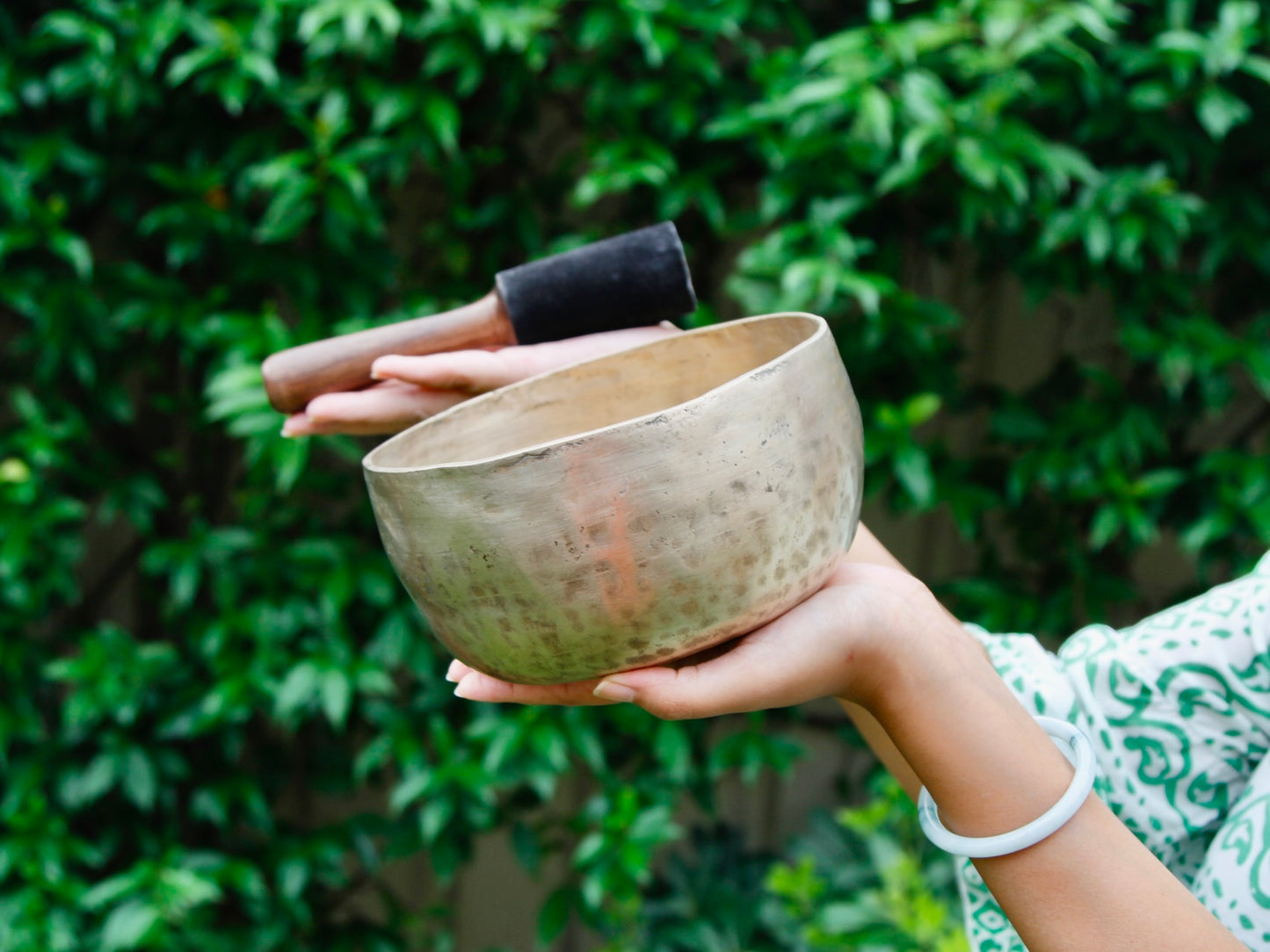 Old 'Tara' Singing Bowl - Base Note A3 (217 Hz)
